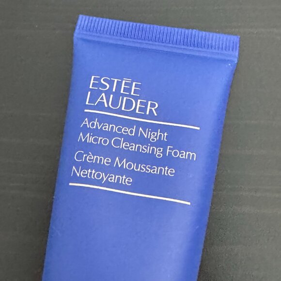 Estée Lauder Advanced Night Micro Cleansing Foam - Picture 7 of 12